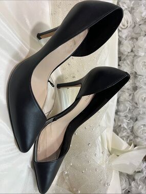 Nine West Classic Black Pointed Toe Stiletto Pumps - Women